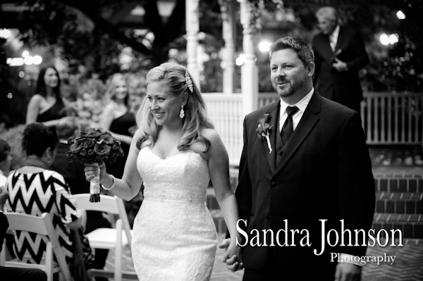 Best Courtyard Lake Lucerne Wedding Photographer - Sandra Johnson (SJFoto.com)